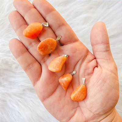 Pingente de Calcita Laranja rolada - Alegria e ânimo