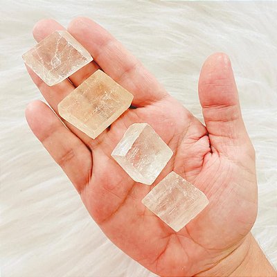 Calcita Ótica bruta - Concentração e clareza