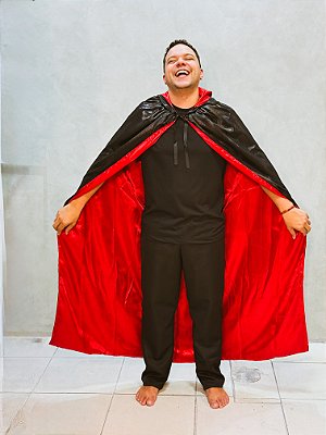 Capa cetim com capuz dupla face vermelho e preto