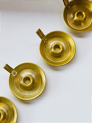 Castiçal de alumínio dourado para vela palito