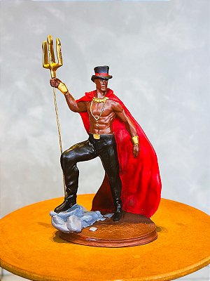 Imagem Exu em rsina - 20cm