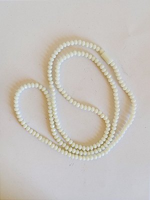 Guia de cristal branco leitoso