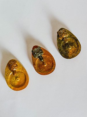 Incensário tartaruga de pedra sabão