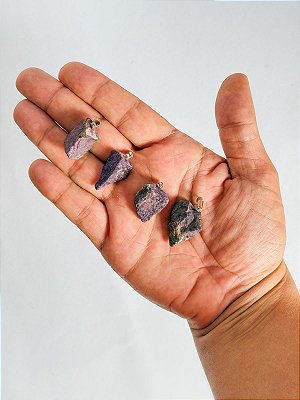 Pingente de Purpurita bruta - Proteção, iluminação e segurança