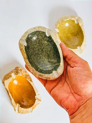 Cinzeiro de pedra sabão