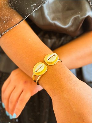 Pulseira bracelete folheado de búzios