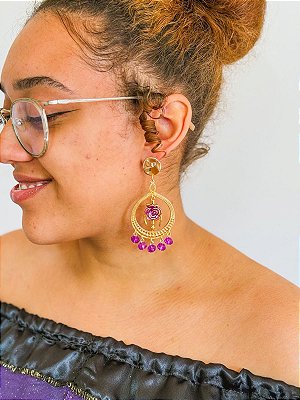 Brinco roxo folhado para pomba gira