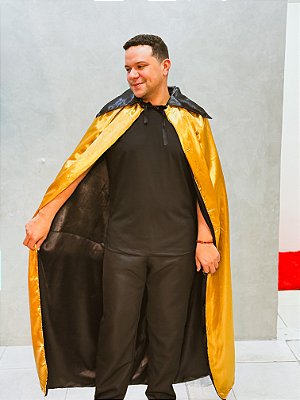 Capa preto com dourado  de cetim gola