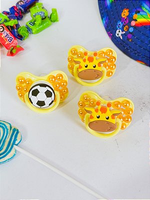 Chupeta amarelo para Erê menino personalizada