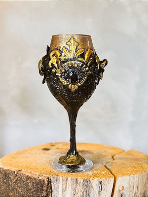 Taça luxo para Maria Navalha