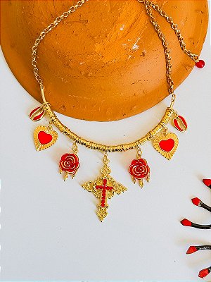 Colar folheado de pomba gira cruz cravejada