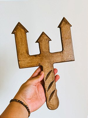 Tridente exu em madeira