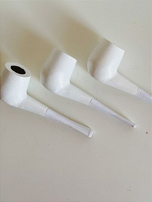 Cachimbo grande de madeira reto branco