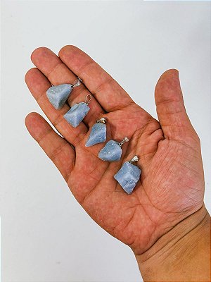 Pingente de Angelita bruto - fraternidade e proteção dos anjos