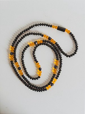 Guia de Cristal Preto com amarelo e caveira Preta