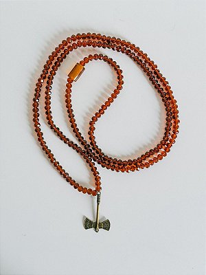 Guia de cristal de Xangô com machado