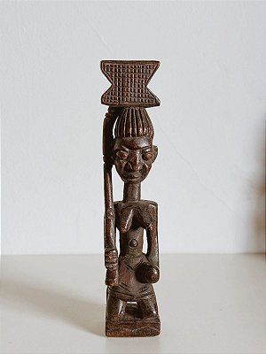 Imagem africana de madeira - Oyá / Iansã