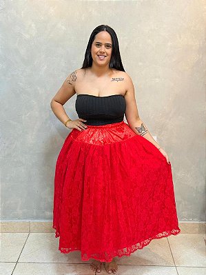 Saia de Renda vermelha com forro de cetim