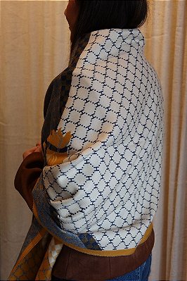 Pashmina Cavalos Marinho | Arandu
