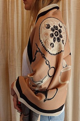 Pashmina Bridão Fendi
