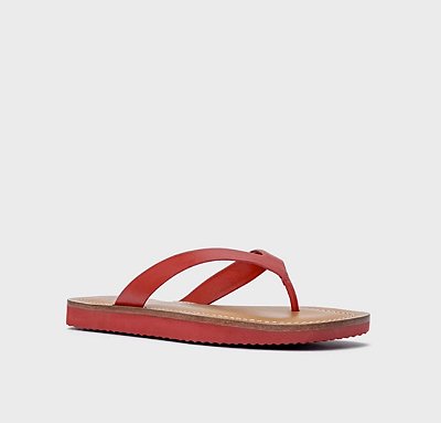 Rasteira Thong Carrano + A.mar Couro Vermelho Spice