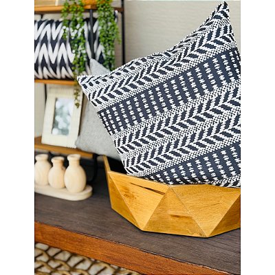 Almofada Tribal Contemporânea