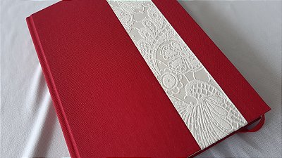 Caderno Capa Dura com Detalhe