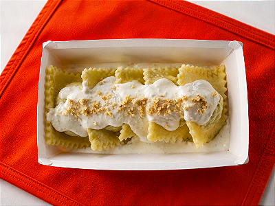Ravioli recheado com Banana da Terra ao molho Branco - 200g ou 350g