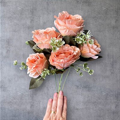 BUQUE DE ROSAS ARTIFICIAIS SALMAO AVON 30CM 129093