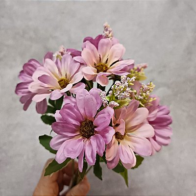 BUQUE MARGARIDA X6 LILÁS 35CM