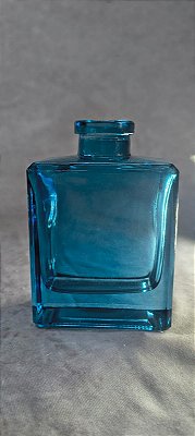 VASO DECORATIVO EM VIDRO AZUL 11X7 CM-131591