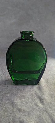 VASO DECORATIVO EM VIDRO VERDE 11X8 CM-131589