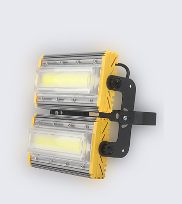 Refletor de LED Linear 200W uma solução robusta e eficiente para iluminação pública e espaços esportivos.