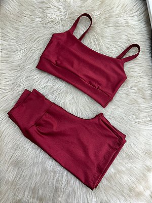 Conjunto Short Meia Coxa+ Top Alça Reta Cor Marsala