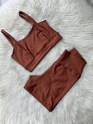 Conjunto Short Crossfit + Top Camilla Cor Cobre