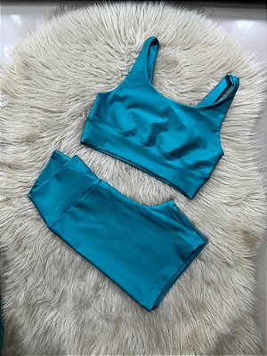 Conjunto Short Meia Coxa+ Top Clarisse Cor Verde Petróleo