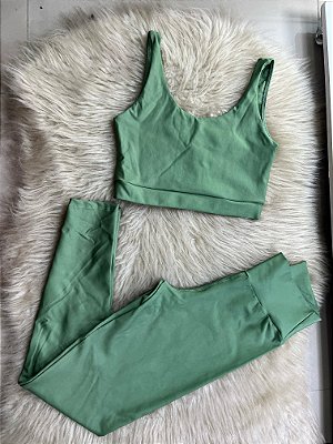 Conjunto Legging Básica+ Top Manu Cor Verde Oliva