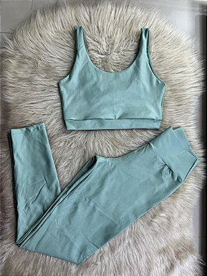 Conjunto Legging Básica+ Top Manu Cor Verde Alecrim