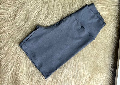 Short Meia Coxa Avulso Cor Cinza
