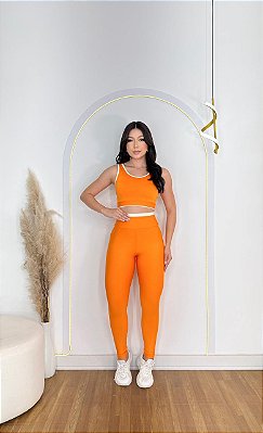 Conjunto Estilo Legging+Top Cor Cronos+Off