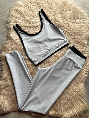 Conjunto Estilo Legging Canelado Poliamida+Top Cor Prata+Preto