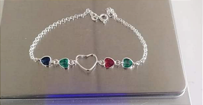 Pulseira feminina coração