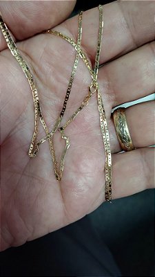 Cordão piastrine em ouro 18k