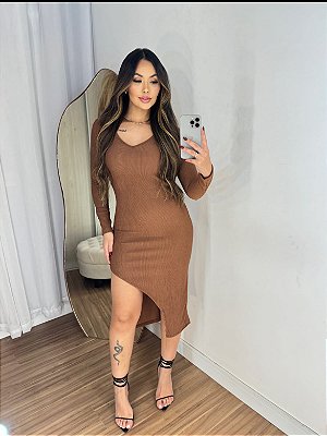 Vestido fenda manga longa