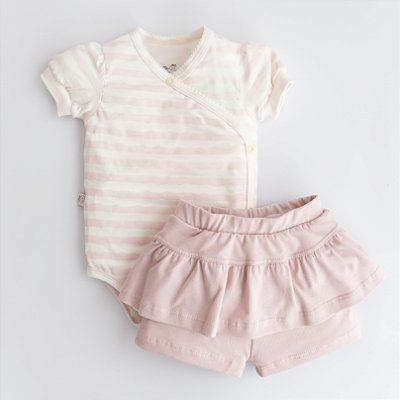 Conj. Body Manga Curta Shorts Saia - Listrado Rosê