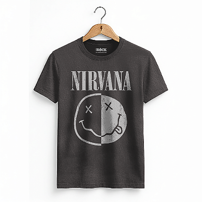 Camiseta Estonada Nirvana Smile Preta