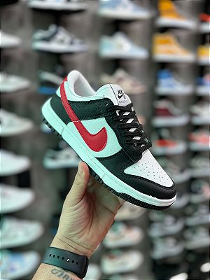 Tênis Nike Dunk Low Preto Simbolo Vermelho Premium