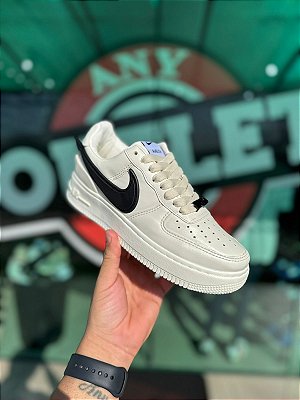 Nike Air Force  x AMBUSH