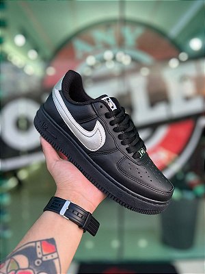 Nike Air Force Preto/Prata