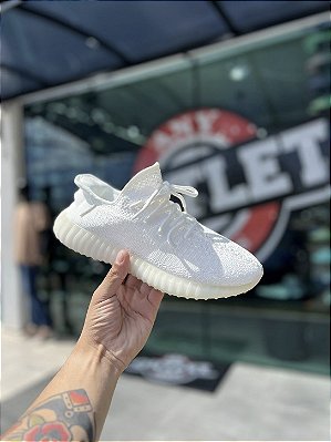 ADIDAS YEEZY BOOST BRANCO